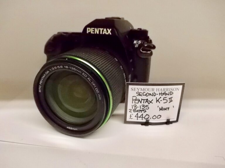 Pentax K-5 Mk 2 18-135